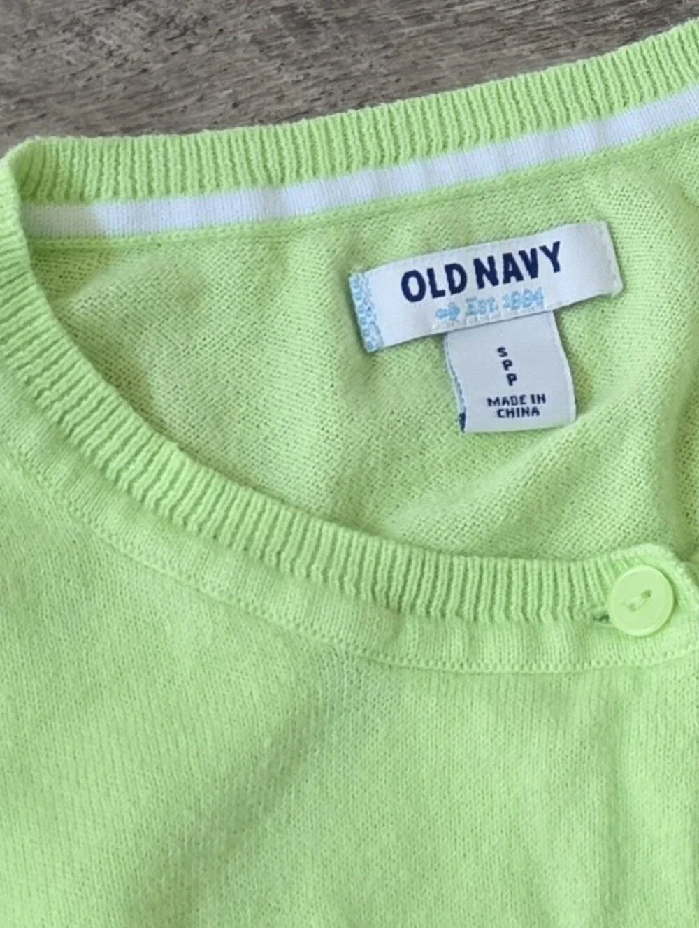 Women's Cropped Cardigan